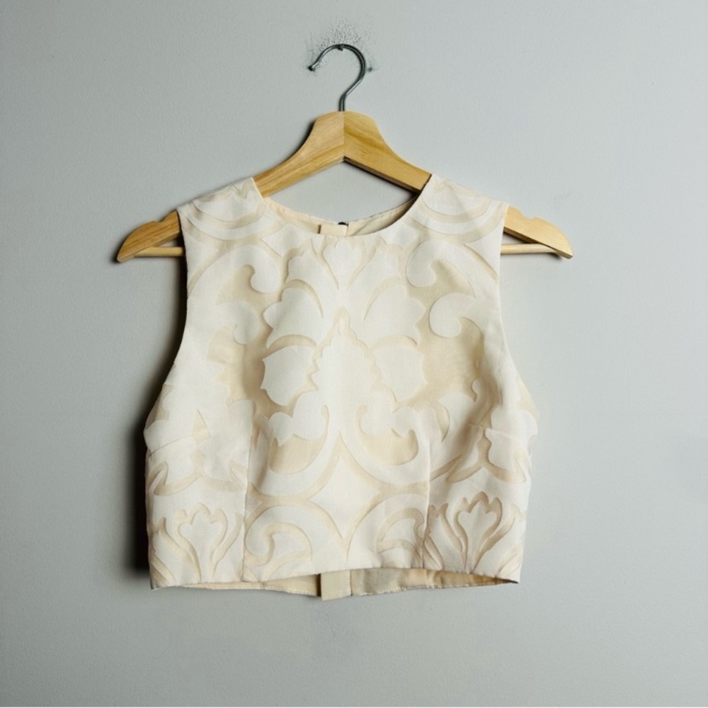 Keepsake XS NWT Cream Ivory Damask Sleeveless Tank Cropped Shell Sheer Elegant